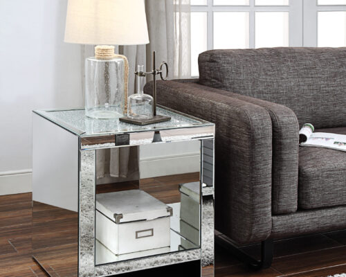 Malish 83582 Beautiful Square End Table - Mirrored