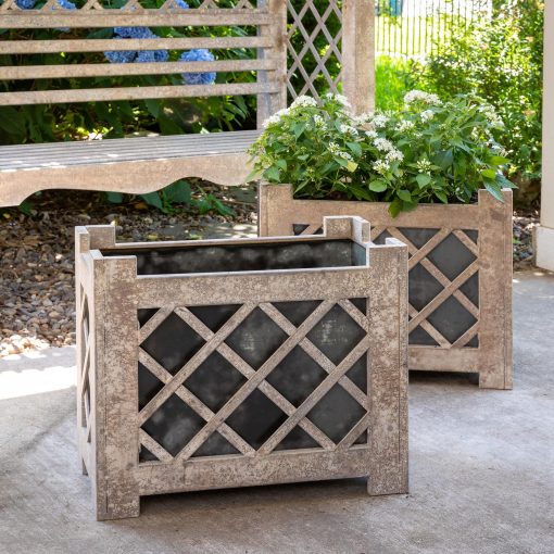 Park Hill Lattice Iron Garden Planter