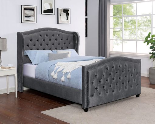 Kerran Transitional Solid Wood Button Tufting Bed