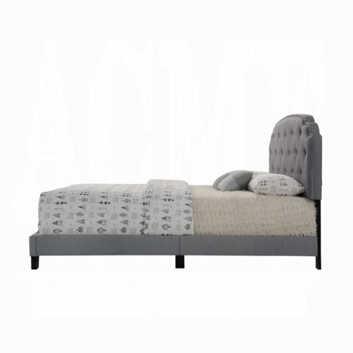 Tradilla Gray Fabric Queen Bed - Image 4