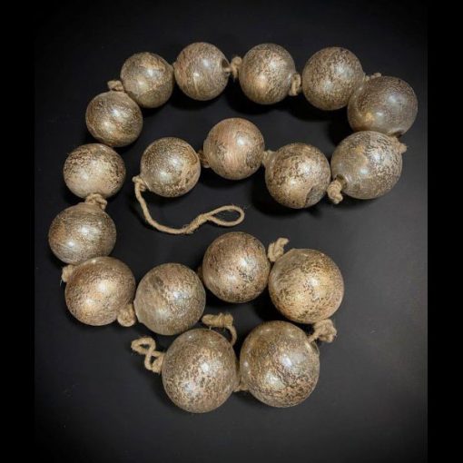 The Light Garden Glass Garland-mocha Frost 63"