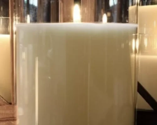 The Light Garden Simply Ivory Radiance Poured Candle