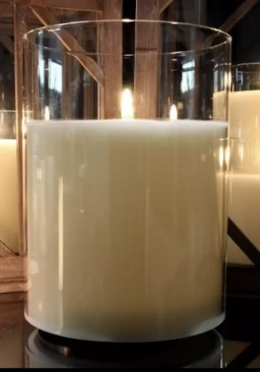 The Light Garden Simply Ivory Radiance Poured Candle