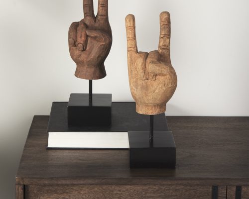 Mercana Pacem 4L x 4W Natural Wooden Carved Peace Sign Hand - Image 3