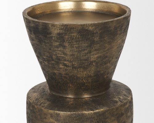 Mercana Odilia Textured Antiqued Gold Metal Geometric Pillar Candle Holder - Image 9