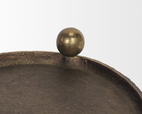 Mercana Jianna Small Oval Textured Antiqued Gold Metal Tray with Handles - Image 9
