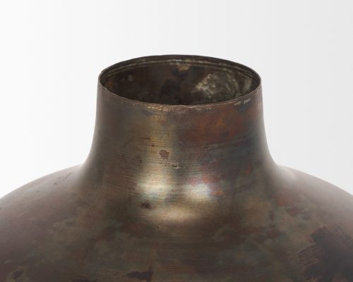 Mercana Daya Antiqued Gold Metal Vase - Image 5