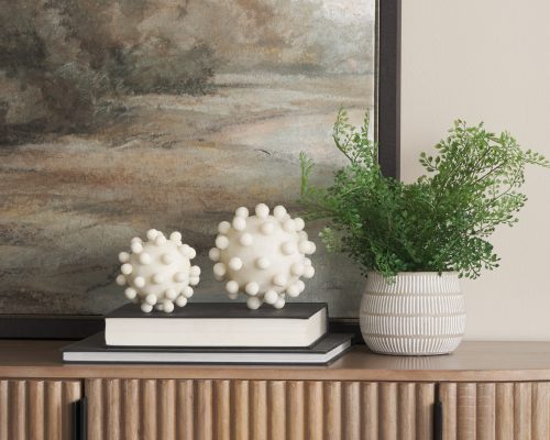 Mercana Malo Cream Resin Sphere Decorative Object