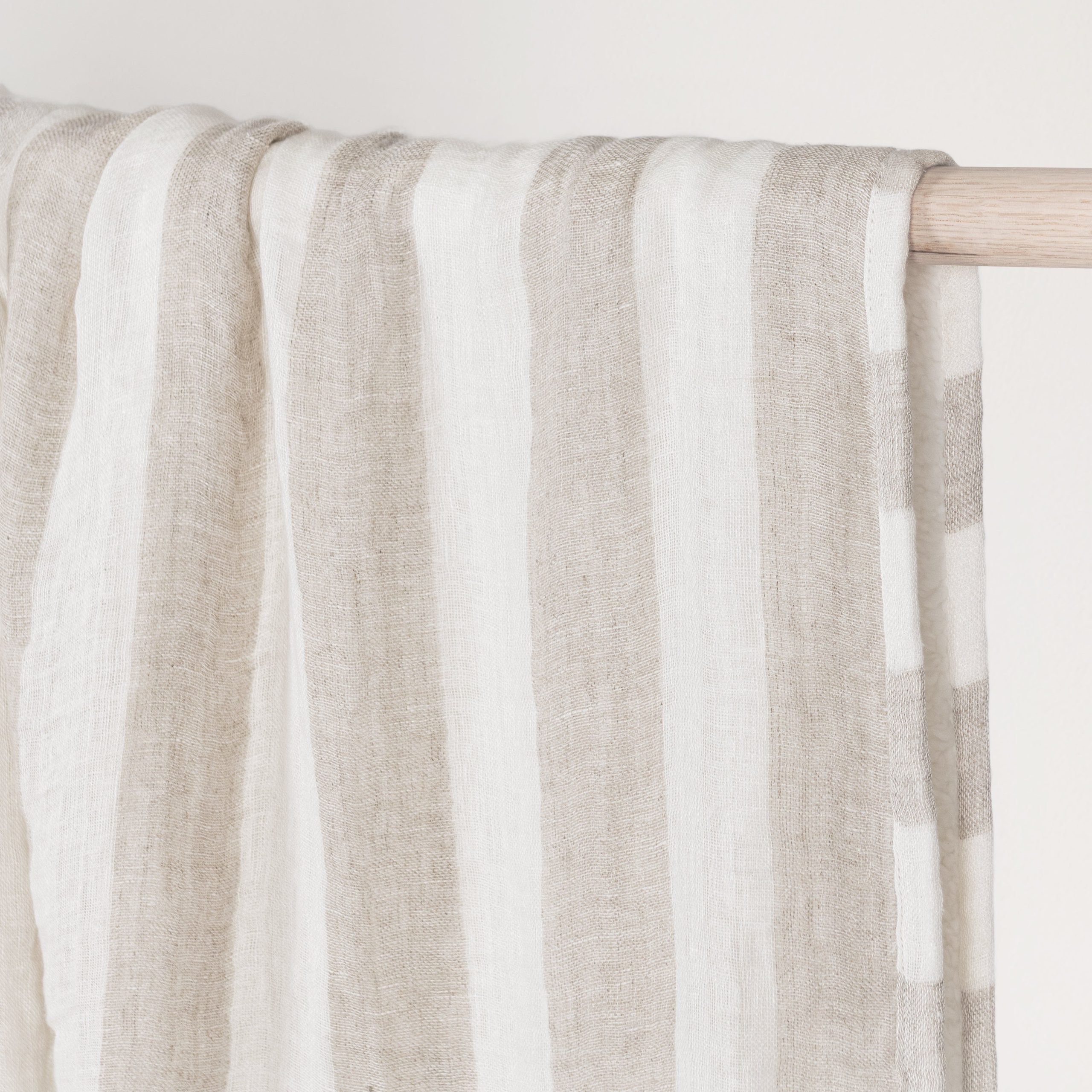 Classic Home Atwater Throw Ivory/Natural - Image 2