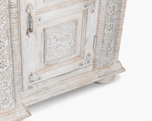 Classic Home Arish 4 Door Breakfront Cabinet Heritage Cream - Image 5