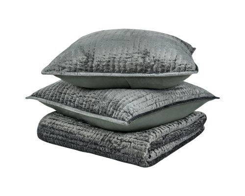 Alternative view of Classic Home Bari Velvet Queen Quilt