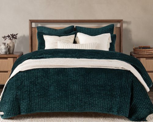 Classic Home Bari Velvet Queen Set Emerald