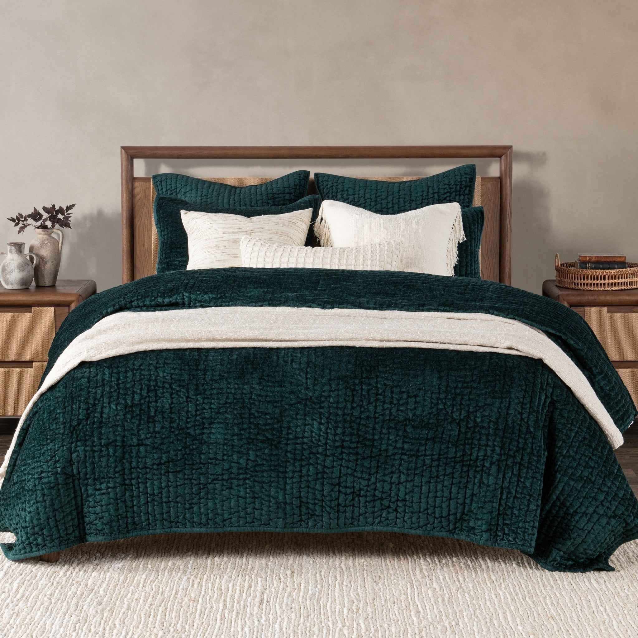 Classic Home Bari Velvet King Set Emerald - Image 5