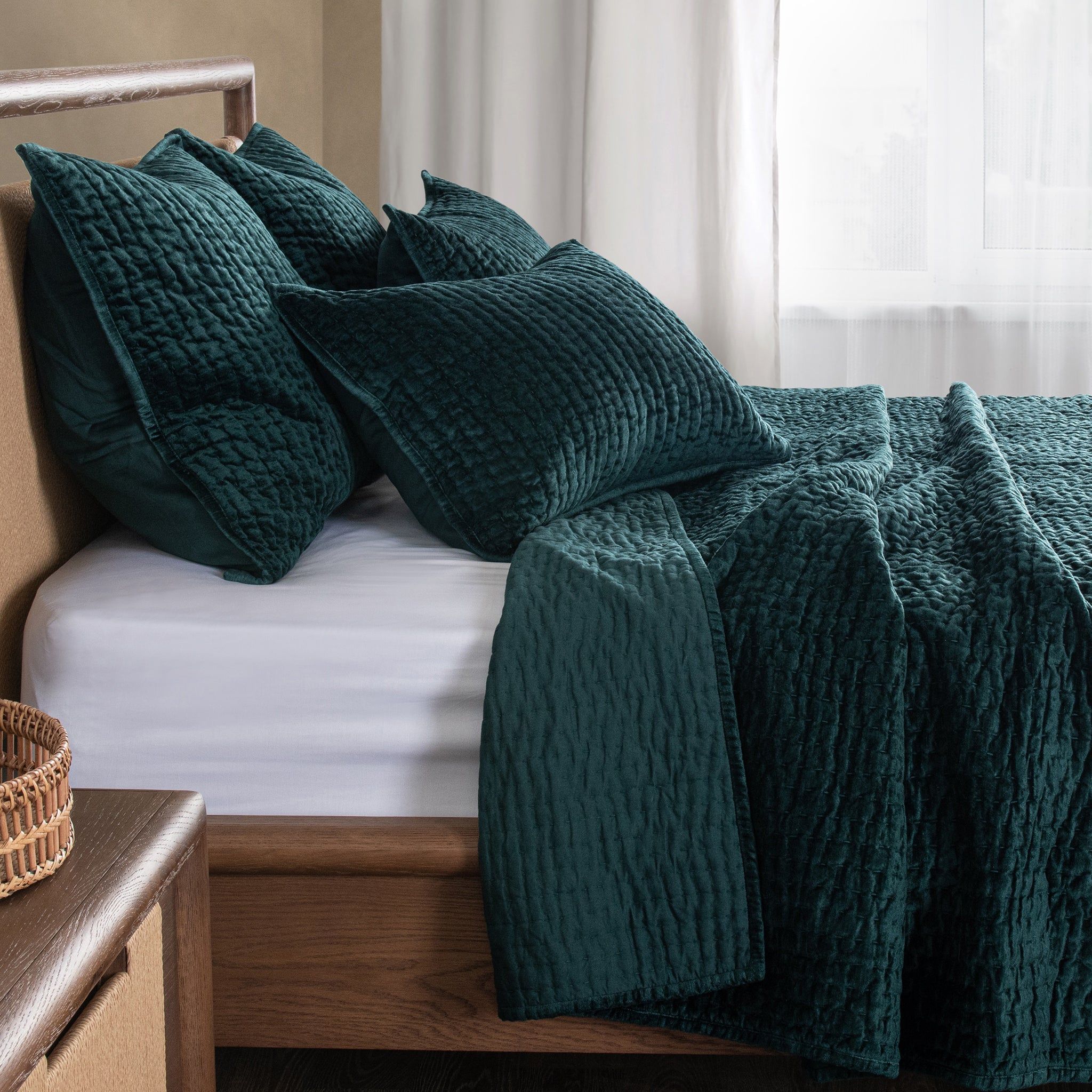 Classic Home Bari Velvet King Set Emerald - Image 11