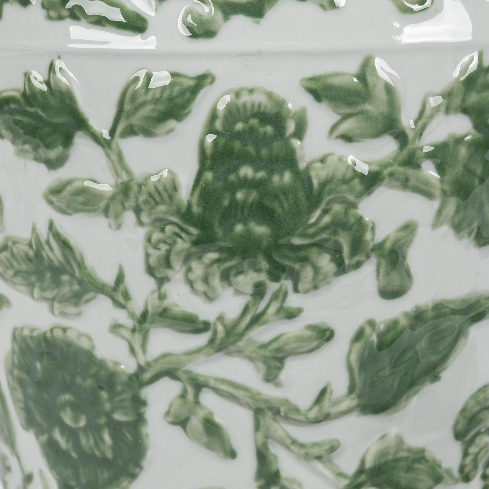 Park Hill Embossed Floral Ginger Jar - Image 4
